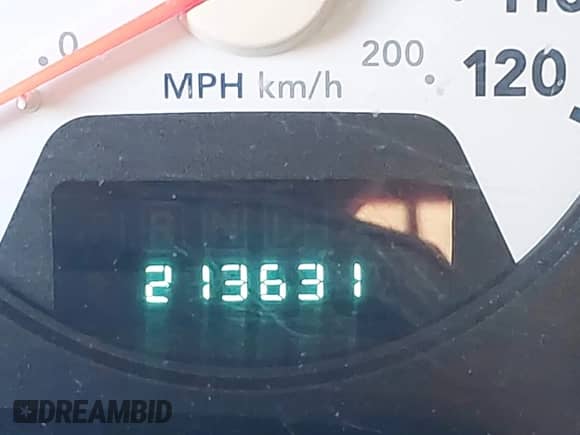 2006 Dodge 3500 SLT z VIN 3D7LX38C06G263107, wystawiony jako IAAI lot #41248069 z przebiegiem 213 631 mil mil oraz . Historia ofert i sprzedaży dostępna na DreamBid. Obrazek 16.