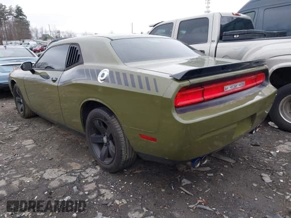 ✅ 2014 Dodge Challenger SXT • VIN: 2C3CDYAG4EH179954 • Lot: 41596676. Wystawiony na IAAI z przebiegiem Nie podano. Bezpłatny archiwum sprzedaży aukcyjnych z USA i szczegółowy raport historii pojazdu na DreamBid. Zdjęcie 3.