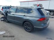 ✅ 2022 Volkswagen Tiguan SE • VIN: 3VV2B7AX7NM125459 • Лот: 43043601. Опубликован ранее на IAAI с пробегом 58 638 миль. Бесплатный доступ к архиву аукционных продаж из США и подробный отчёт об истории автомобиля на DreamBid. Изображение 3.
