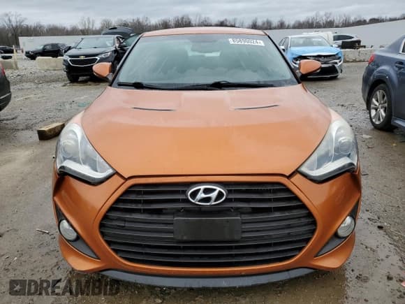 ✅ 2015 Hyundai Veloster Turbo • VIN: KMHTC6AE4FU228789 • Lot: 85890024. Wystawiony na Copart z przebiegiem 116 284 mil. Bezpłatny archiwum sprzedaży aukcyjnych z USA i szczegółowy raport historii pojazdu na DreamBid. Zdjęcie 5.