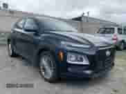 2018 Hyundai Kona SEL с VIN KM8K2CAA3JU065104, выставлен на аукционе Copart как лот 50636643 с пробегом 74 036 миль миль и . История ставок и продаж доступна на DreamBid. Изображение 1.