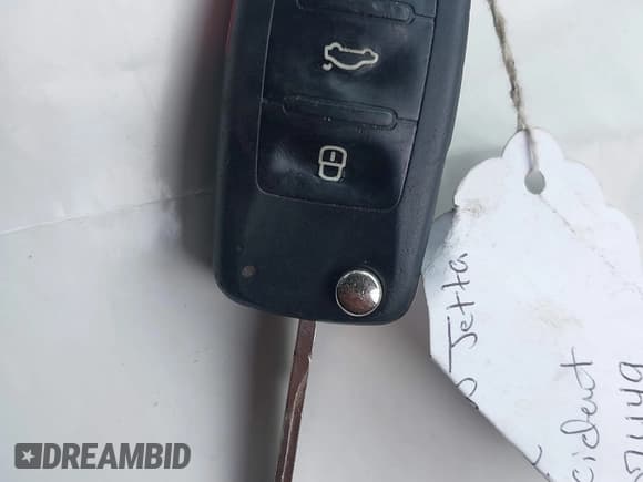 ✅ 2014 Volkswagen Jetta S • VIN: 3VW2K7AJ1EM227427 • Lot: 43404919. Listed on IAAI with 119,434 mi. Free auction sales archive from the USA and detailed vehicle history report at DreamBid. Image 11.