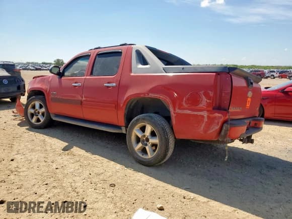 ✅ 2010 Chevrolet Avalanche LS • VIN: 3GNNCEE08AG247712 • Lot: 69381185. Listed on Copart with Not provided. Free auction sales archive from the USA and detailed vehicle history report at DreamBid. Image 2.
