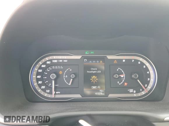 ✅ 2022 Hyundai Tucson Preferred • VIN: KM8JBCAE4NU033475 • Lot: 72278164. Wystawiony na Copart z przebiegiem 41 078 mil. Bezpłatny archiwum sprzedaży aukcyjnych z USA i szczegółowy raport historii pojazdu na DreamBid. Zdjęcie 9.