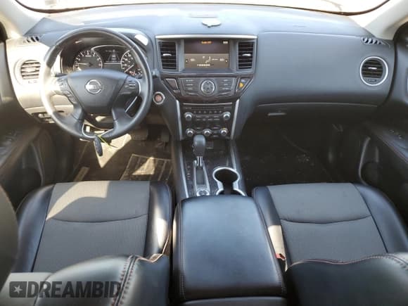 ✅ 2020 Nissan Pathfinder SV • VIN: 5N1DR2BM0LC622809 • Лот: 84870145. Опубликован ранее на Copart с пробегом 97 945 миль. Бесплатный доступ к архиву аукционных продаж из США и подробный отчёт об истории автомобиля на DreamBid. Изображение 8.