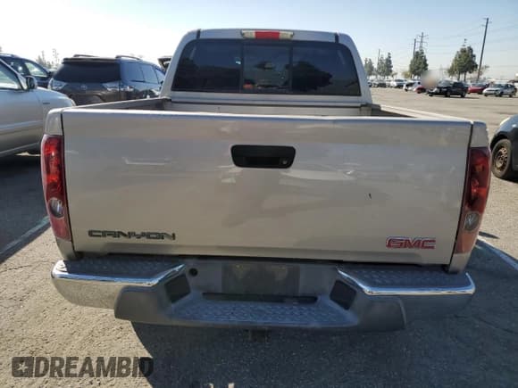 ✅ 2005 GMC Canyon 1SE SLE Z71 • VIN: 1GTDS136558269573 • Lot: 46921325. Wystawiony na Copart z przebiegiem 235 480 mil. Bezpłatny archiwum sprzedaży aukcyjnych z USA i szczegółowy raport historii pojazdu na DreamBid. Zdjęcie 6.