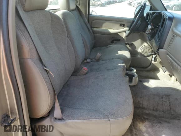 ✅ 2001 Chevrolet Silverado 1500 • VIN: 1GCEC14W51Z175830 • Лот: 80335264. Опубликован ранее на Copart с пробегом 204 449 миль. Бесплатный доступ к архиву аукционных продаж из США и подробный отчёт об истории автомобиля на DreamBid. Изображение 10.