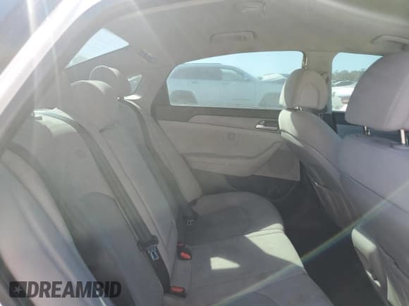 ✅ 2017 Hyundai Sonata 2.4L • VIN: 5NPE24AF5HH484434 • Lot: 85566755. Listed on Copart with 219,154 mi. Free auction sales archive from the USA and detailed vehicle history report at DreamBid. Image 10.