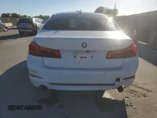 ✅ 2018 BMW 5 Series 530e • VIN: WBAJA9C55JB252052 • Лот: 87058685. Опубликован ранее на Copart с пробегом Не указан. Бесплатный доступ к архиву аукционных продаж из США и подробный отчёт об истории автомобиля на DreamBid. Изображение 6.