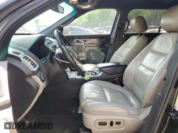 ✅ 2013 Ford Explorer XLT • VIN: 1FM5K7D91DGA53185 • Lot: 55802305. Wystawiony na Copart z przebiegiem 216 210 mil. Bezpłatny archiwum sprzedaży aukcyjnych z USA i szczegółowy raport historii pojazdu na DreamBid. Zdjęcie 7.