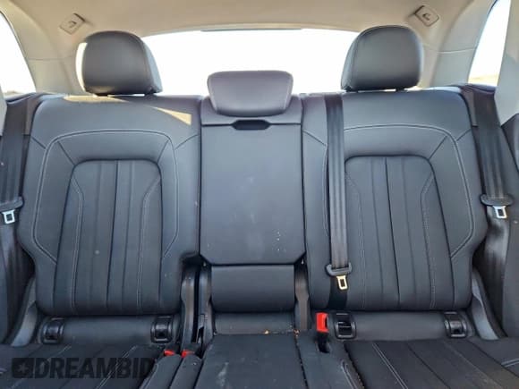 ✅ 2023 Audi Q5 S line Premium Plus • VIN: WA1EAAFY6P2040453 • Lot: 94108555. Wystawiony na Copart z przebiegiem 21 115 mil. Bezpłatny archiwum sprzedaży aukcyjnych z USA i szczegółowy raport historii pojazdu na DreamBid. Zdjęcie 10.