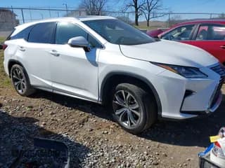 ✅ 2018 Lexus RX 350L Premium • VIN: JTJGZKCA1J2006400 • Lot: 41717854. Wystawiony na IAAI z przebiegiem 141 528 mil. Bezpłatny archiwum sprzedaży aukcyjnych z USA i szczegółowy raport historii pojazdu na DreamBid. Zdjęcie 1.
