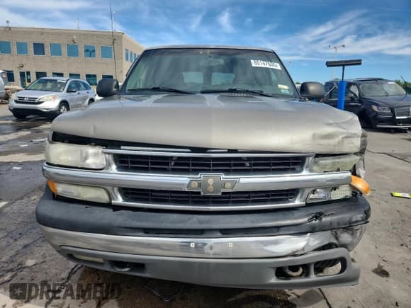 ✅ 2003 Chevrolet Tahoe LS • VIN: 1GNEK13V13J260457 • Lot: 80147635. Listed on Copart with 241,493 mi. Free auction sales archive from the USA and detailed vehicle history report at DreamBid. Image 5.