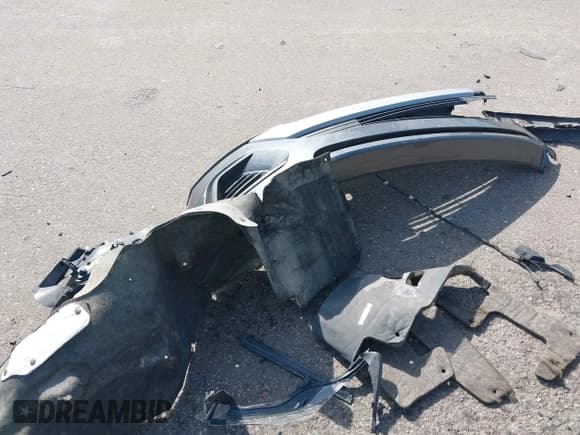 ✅ 2019 Ford Expedition Max XLT • VIN: 1FMJK1JT9KEA10864 • Лот: 43213344. Опубликован ранее на IAAI с пробегом 139 177 миль. Бесплатный доступ к архиву аукционных продаж из США и подробный отчёт об истории автомобиля на DreamBid. Изображение 12.