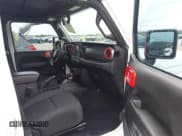 ✅ 2021 Jeep Gladiator Sport S • VIN: 1C6JJTAG5ML606162 • Lot: 43146961. Listed on IAAI with 36,894 mi. Free auction sales archive from the USA and detailed vehicle history report at DreamBid. Image 5.