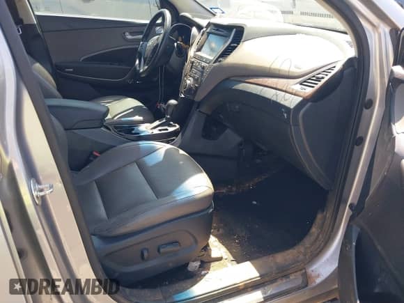 2018 Hyundai Santa Fe SE Ultimate с VIN KM8SR4HF4JU268232, выставлен на аукционе IAAI как лот 41849312 с пробегом 115 614 миль миль и . История ставок и продаж доступна на DreamBid. Изображение 5.