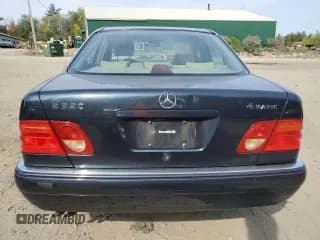 ✅ 1998 Mercedes-Benz E • VIN: WDBJF82F0WX008102 • Лот: 70708074. Опубликован ранее на Copart с пробегом Не указан. Бесплатный доступ к архиву аукционных продаж из США и подробный отчёт об истории автомобиля на DreamBid. Изображение 6.