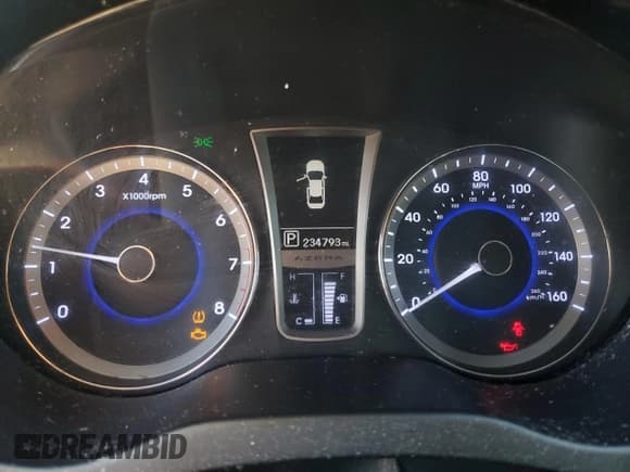 ✅ 2013 Hyundai Azera • VIN: KMHFH4JG6DA262297 • Лот: 56781155. Опубликован ранее на Copart с пробегом 234 793 миль. Бесплатный доступ к архиву аукционных продаж из США и подробный отчёт об истории автомобиля на DreamBid. Изображение 9.