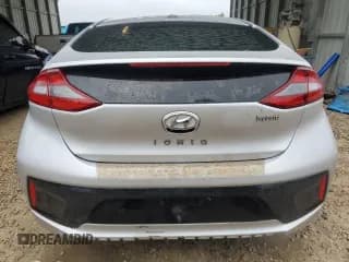 ✅ 2017 Hyundai Ioniq SEL • VIN: KMHC75LCXHU030425 • Lot: 79360654. Wystawiony na Copart z przebiegiem 220 592 mil. Bezpłatny archiwum sprzedaży aukcyjnych z USA i szczegółowy raport historii pojazdu na DreamBid. Zdjęcie 6.