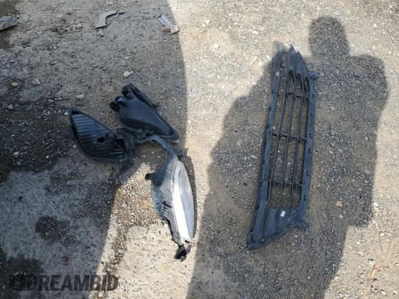 ✅ 2013 Hyundai Elantra GLS • VIN: 5NPDH4AE4DH283149 • Lot: 63672065. Listed on Copart with 179,417 mi. Free auction sales archive from the USA and detailed vehicle history report at DreamBid. Image 12.