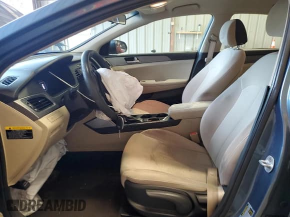 ✅ 2016 Hyundai Sonata 2.4L • VIN: 5NPE24AF5GH424782 • Лот: 82473305. Опубликован ранее на Copart с пробегом 129 742 миль. Бесплатный доступ к архиву аукционных продаж из США и подробный отчёт об истории автомобиля на DreamBid. Изображение 7.