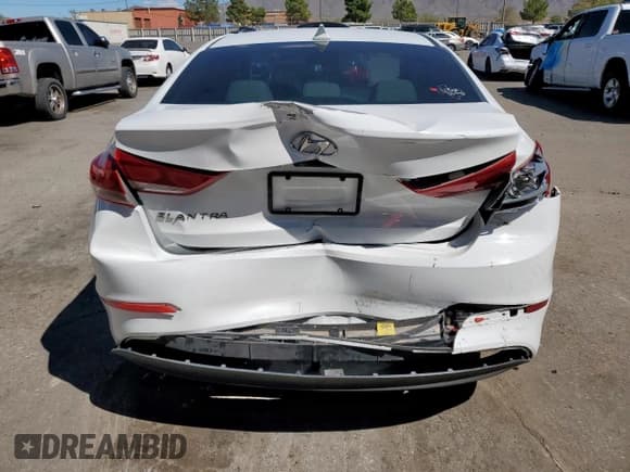 ✅ 2017 Hyundai Elantra Value Edition • VIN: 5NPD84LF7HH040317 • Lot: 81515635. Listed on Copart with 96,686 mi. Free auction sales archive from the USA and detailed vehicle history report at DreamBid. Image 6.