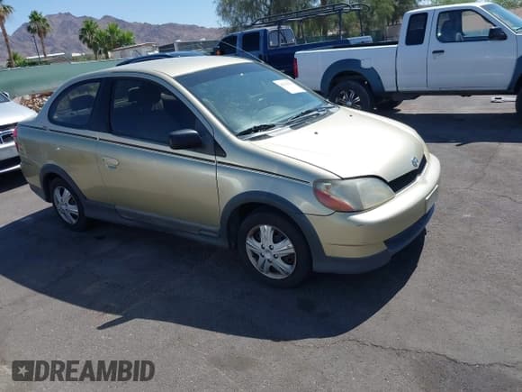 ✅ 2001 Toyota ECHO • VIN: JTDAT123310135032 • Lot: 42531370. Wystawiony na IAAI z przebiegiem 271 413 mil. Bezpłatny archiwum sprzedaży aukcyjnych z USA i szczegółowy raport historii pojazdu na DreamBid. Zdjęcie 1.