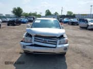 ✅ 2007 Toyota Highlander w/3rd Row • VIN: JTEEW21A570036294 • Lot: 42839113. Wystawiony na IAAI z przebiegiem 169 299 mil. Bezpłatny archiwum sprzedaży aukcyjnych z USA i szczegółowy raport historii pojazdu na DreamBid. Zdjęcie 6.