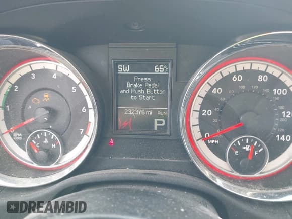 ✅ 2013 Dodge Durango Crew • VIN: 1C4RDHDG5DC674571 • Lot: 43702960. Wystawiony na IAAI z przebiegiem 232 376 mil. Bezpłatny archiwum sprzedaży aukcyjnych z USA i szczegółowy raport historii pojazdu na DreamBid. Zdjęcie 7.