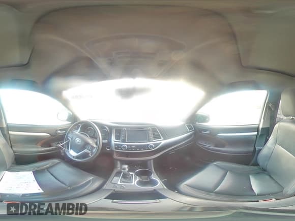 ✅ 2015 Toyota Highlander XLE • VIN: 5TDJKRFH7FS160091 • Лот: 91528355. Опубликован ранее на Copart с пробегом 122 641 миль. Бесплатный доступ к архиву аукционных продаж из США и подробный отчёт об истории автомобиля на DreamBid. Изображение 15.