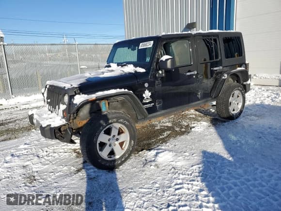 ✅ 2011 Jeep Wrangler Unlimited Sahara • VIN: 1J4BA5H16BL532428 • Лот: 85668224. Опубликован ранее на Copart с пробегом 173 679 миль. Бесплатный доступ к архиву аукционных продаж из США и подробный отчёт об истории автомобиля на DreamBid. Изображение 1.
