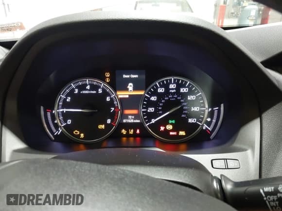 ✅ 2019 Acura MDX • VIN: 5J8YD4H31KL031385 • Lot: 43426459. Listed on IAAI with 71,525 mi. Free auction sales archive from the USA and detailed vehicle history report at DreamBid. Image 7.