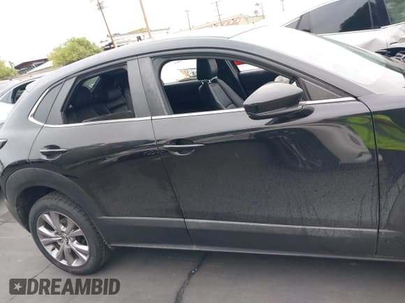 ✅ 2020 Mazda CX-30 Select • VIN: 3MVDMACL3LM115130 • Lot: 42602274. Listed on IAAI with 68,763 mi. Free auction sales archive from the USA and detailed vehicle history report at DreamBid. Image 14.