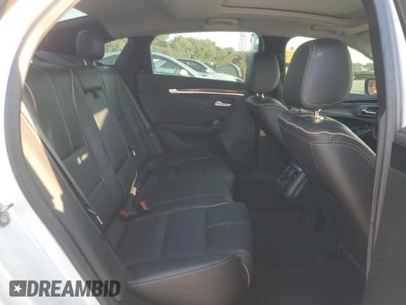 ✅ 2018 Chevrolet Impala Premier • VIN: 2G1125S30J9113031 • Лот: 70813924. Опубликован ранее на Copart с пробегом 143 273 миль. Бесплатный доступ к архиву аукционных продаж из США и подробный отчёт об истории автомобиля на DreamBid. Изображение 11.