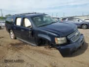 ✅ 2008 Chevrolet Suburban 1LT • VIN: 1GNFK163X8J217905 • Lot: 65910755. Wystawiony na Copart z przebiegiem Nie podano. Bezpłatny archiwum sprzedaży aukcyjnych z USA i szczegółowy raport historii pojazdu na DreamBid. Zdjęcie 4.