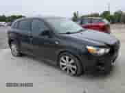 2014 Mitsubishi Outlander ES с VIN 4A4AP3AU9EE008572, выставлен на аукционе Copart как лот 70549005 с пробегом 208 024 миль миль и Списание • Salvage title. История ставок и продаж доступна на DreamBid. Изображение 4.