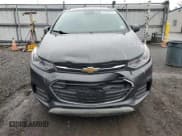 ✅ 2019 Chevrolet Trax LT • VIN: 3GNCJLSB1KL356500 • Lot: 93180355. Wystawiony na Copart z przebiegiem 73 275 mil. Bezpłatny archiwum sprzedaży aukcyjnych z USA i szczegółowy raport historii pojazdu na DreamBid. Zdjęcie 5.