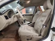 ✅ 2007 Volvo S80 V8 • VIN: YV1AH852971034913 • Lot: 91924715. Listed on Copart with 300,614 mi. Free auction sales archive from the USA and detailed vehicle history report at DreamBid. Image 7.