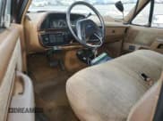 ✅ 1991 Ford F-250 • VIN: 1FTHX26G1MKB21130 • Lot: 42222245. Listed on Copart with 13,849 mi. Free auction sales archive from the USA and detailed vehicle history report at DreamBid. Image 8.