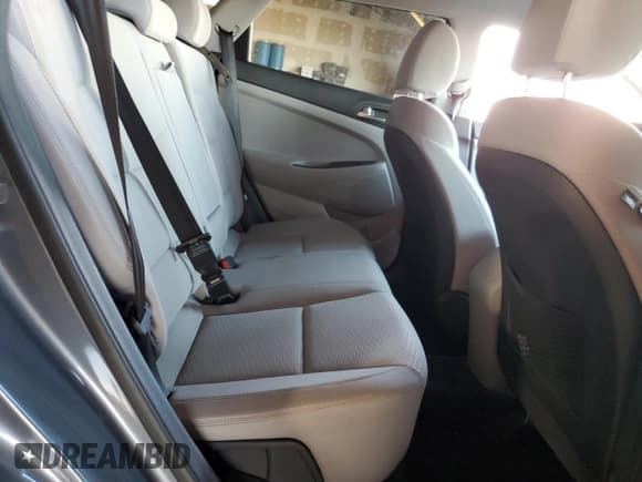 ✅ 2019 Hyundai Tucson Value • VIN: KM8J33A44KU004154 • Лот: 89741205. Опубликован ранее на Copart с пробегом 30 034 миль. Бесплатный доступ к архиву аукционных продаж из США и подробный отчёт об истории автомобиля на DreamBid. Изображение 10.