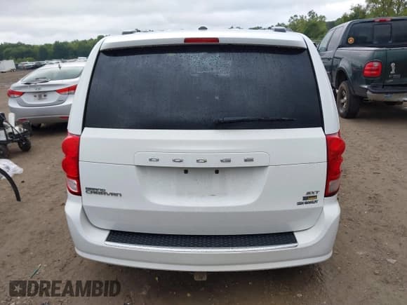✅ 2016 Dodge Grand Caravan SXT • VIN: 2C4RDGCG9GR370554 • Lot: 43150061. Listed on IAAI with 109,304 mi. Free auction sales archive from the USA and detailed vehicle history report at DreamBid. Image 16.
