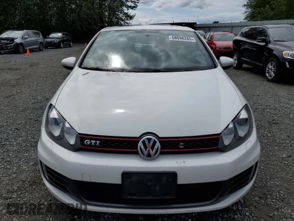 ✅ 2011 Volkswagen Golf GTI PZEV • VIN: WVWFD7AJ0BW081726 • Лот: 58098285. Опубликован ранее на Copart с пробегом 112 209 миль. Бесплатный доступ к архиву аукционных продаж из США и подробный отчёт об истории автомобиля на DreamBid. Изображение 5.
