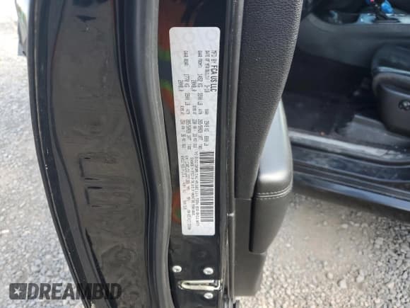 ✅ 2018 Dodge Durango GT • VIN: 1C4RDJDG1JC271268 • Lot: 85173475. Wystawiony na Copart z przebiegiem 177 042 mil. Bezpłatny archiwum sprzedaży aukcyjnych z USA i szczegółowy raport historii pojazdu na DreamBid. Zdjęcie 13.