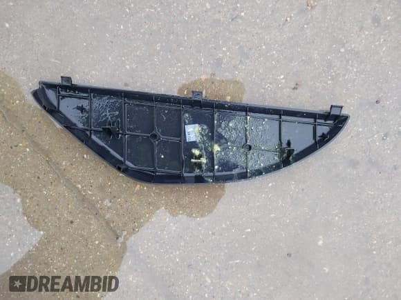 ✅ 2020 Toyota Tundra SR5 • VIN: 5TFEY5F19LX265572 • Lot: 41605510. Listed on IAAI with 47,549 mi. Free auction sales archive from the USA and detailed vehicle history report at DreamBid. Image 12.