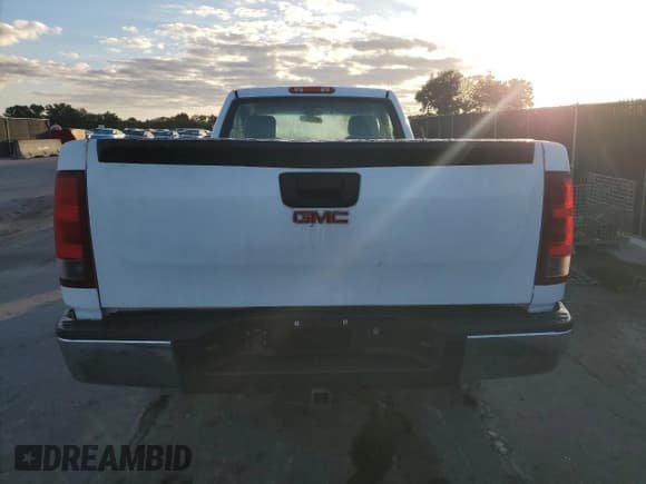 ✅ 2012 GMC Sierra 1500 Work Truck • VIN: 1GTN1TEX5CZ331778 • Лот: 91636315. Опубликован ранее на Copart с пробегом 180 369 миль. Бесплатный доступ к архиву аукционных продаж из США и подробный отчёт об истории автомобиля на DreamBid. Изображение 6.