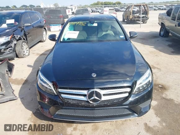 ✅ 2020 Mercedes-Benz C 300 • VIN: W1KWF8DB3LR572267 • Lot: 43414982. Listed on IAAI with 61,228 mi. Free auction sales archive from the USA and detailed vehicle history report at DreamBid. Image 12.
