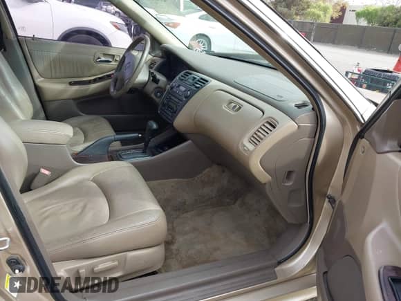 2002 Honda Accord EX с VIN 1HGCG16542A012653, выставлен на аукционе IAAI как лот 43387508 с пробегом 202 668 миль миль и . История ставок и продаж доступна на DreamBid. Изображение 5.