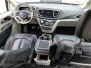 ✅ 2019 Chrysler Pacifica Limited • VIN: 2C4RC1GG7KR655594 • Lot: 80895085. Listed on Copart with 88,118 mi. Free auction sales archive from the USA and detailed vehicle history report at DreamBid. Image 8.