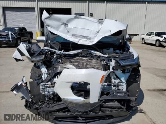 ✅ 2022 Chevrolet Traverse RS • VIN: 1GNERJKW1NJ106694 • Lot: 51913235. Wystawiony na Copart z przebiegiem 90 810 mil. Bezpłatny archiwum sprzedaży aukcyjnych z USA i szczegółowy raport historii pojazdu na DreamBid. Zdjęcie 5.