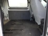 ✅ 2017 Ford Transit • VIN: 1FTYR1ZM7HKA60569 • Lot: 70836875. Wystawiony na Copart z przebiegiem 115 358 mil. Bezpłatny archiwum sprzedaży aukcyjnych z USA i szczegółowy raport historii pojazdu na DreamBid. Zdjęcie 11.